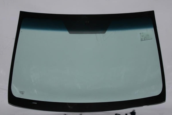 Windscreen COROLLA2015