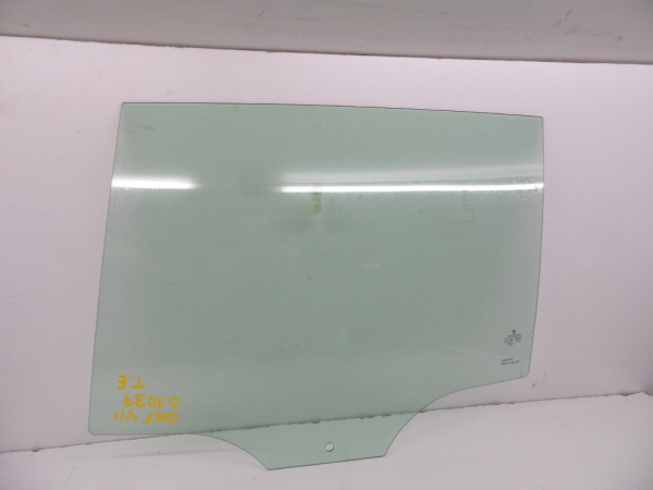 Rear door glass right GOLF6